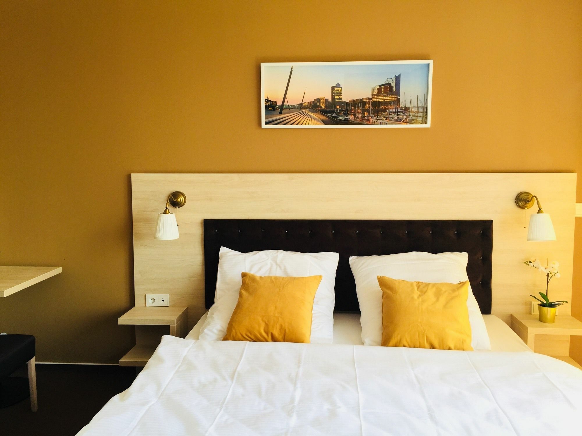 המבורג Hotel Denbu מראה חיצוני תמונה