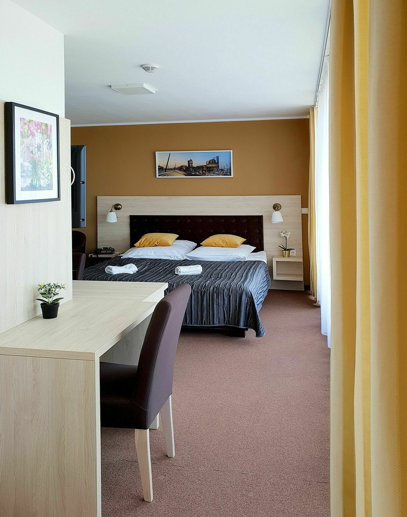 המבורג Hotel Denbu מראה חיצוני תמונה